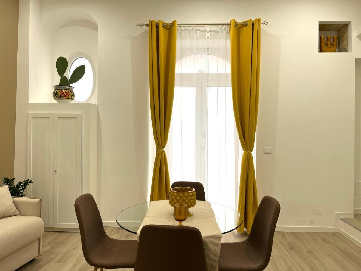 Sikelia Apartment Centro Palermo Bagian luar foto