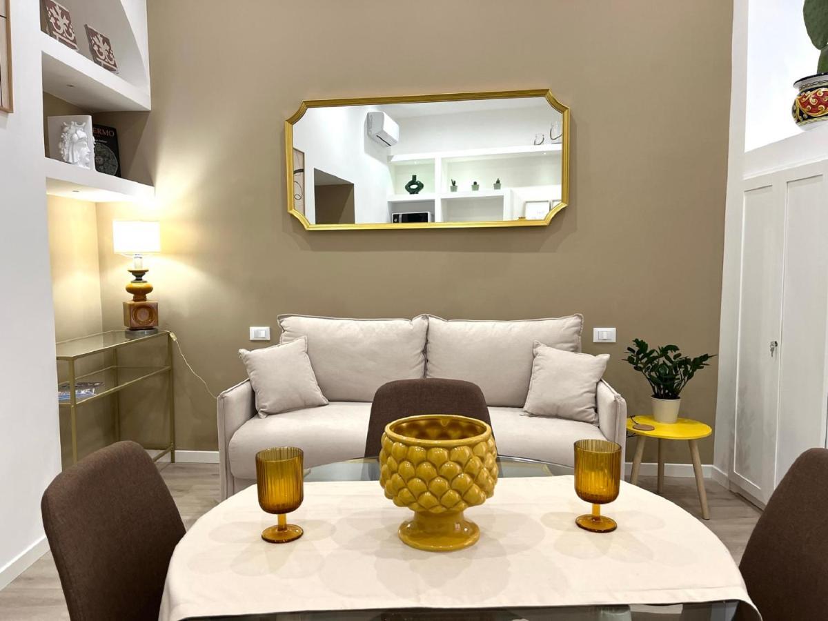 Sikelia Apartment Centro Palermo Bagian luar foto